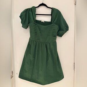 Green dress (large)